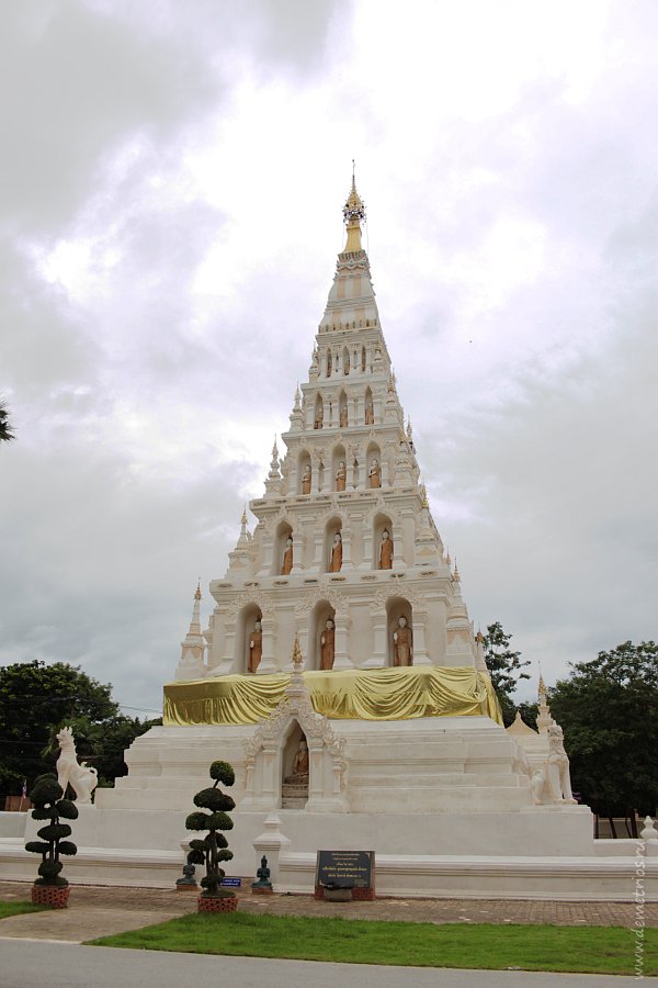 Храм Wat Chedi Liem в Древнем Городе Wiang Kum Kam Чианг Мая
