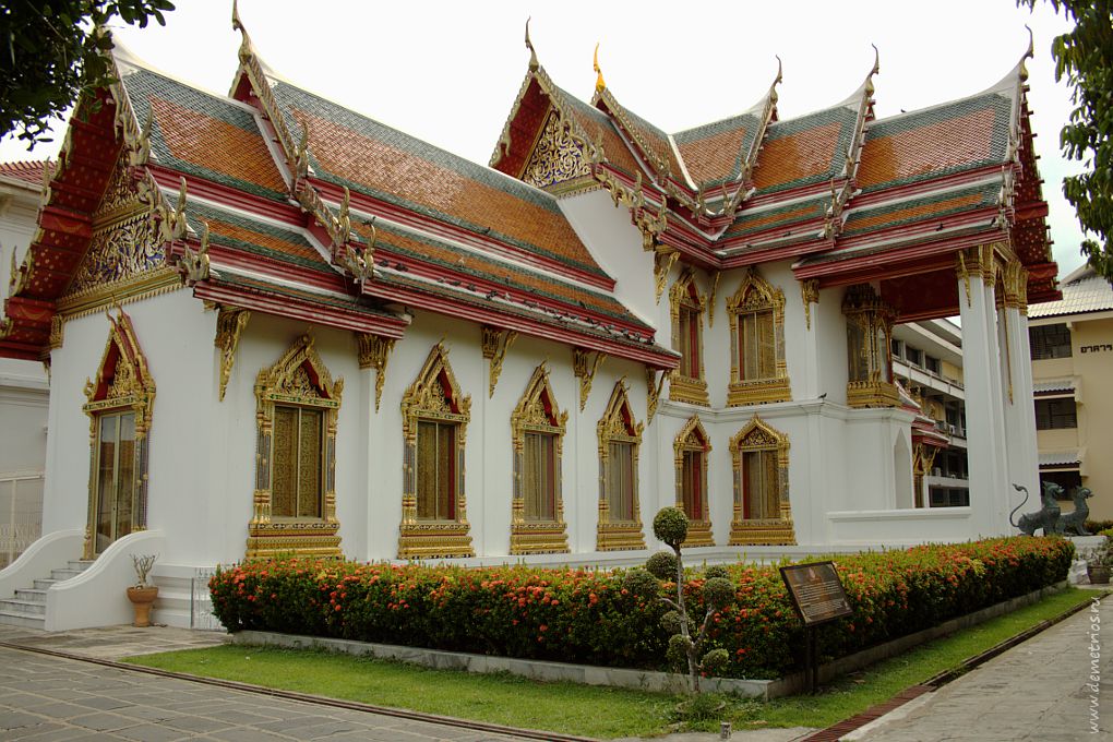 Мраморный храм (Wat Benchamabaphit), Бангкок